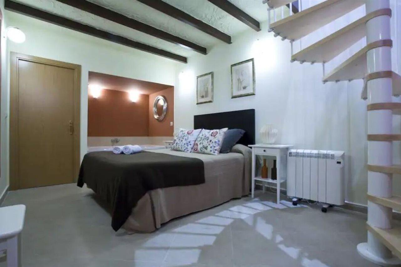 Viviendas Turisticas Camino Del Prado มาดริด ภายนอก รูปภาพ